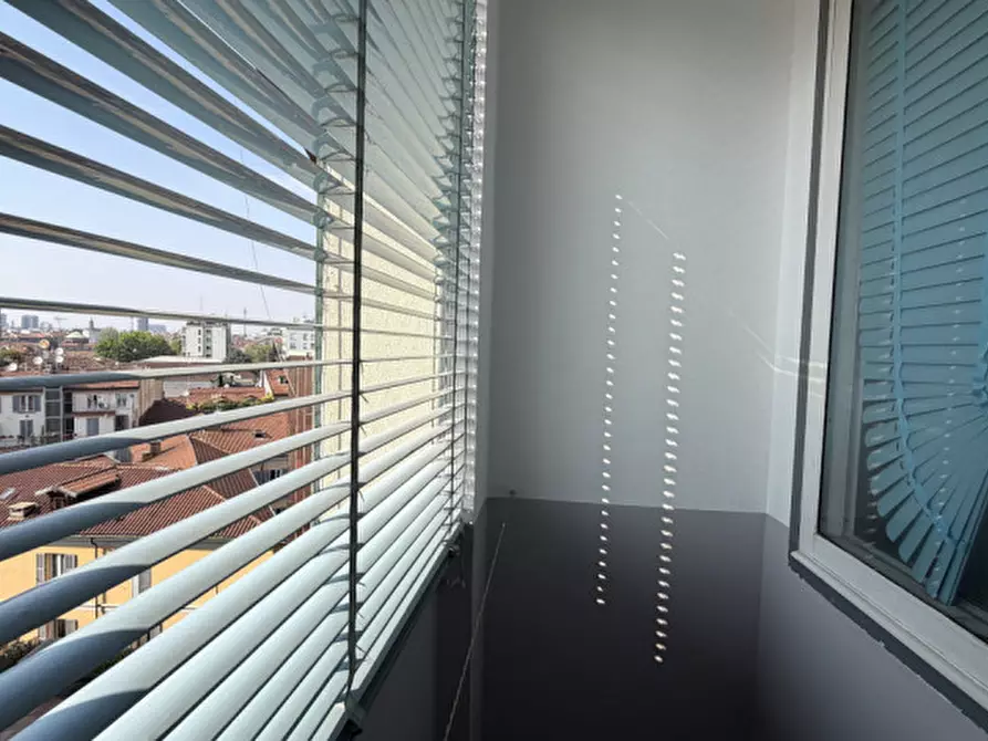 Immagine 18 di Attico in vendita  in Via Gian Giacomo Mora 11 a Milano