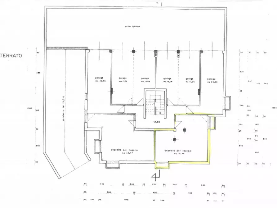 Immagine 23 di Negozio in affitto  a Costabissara