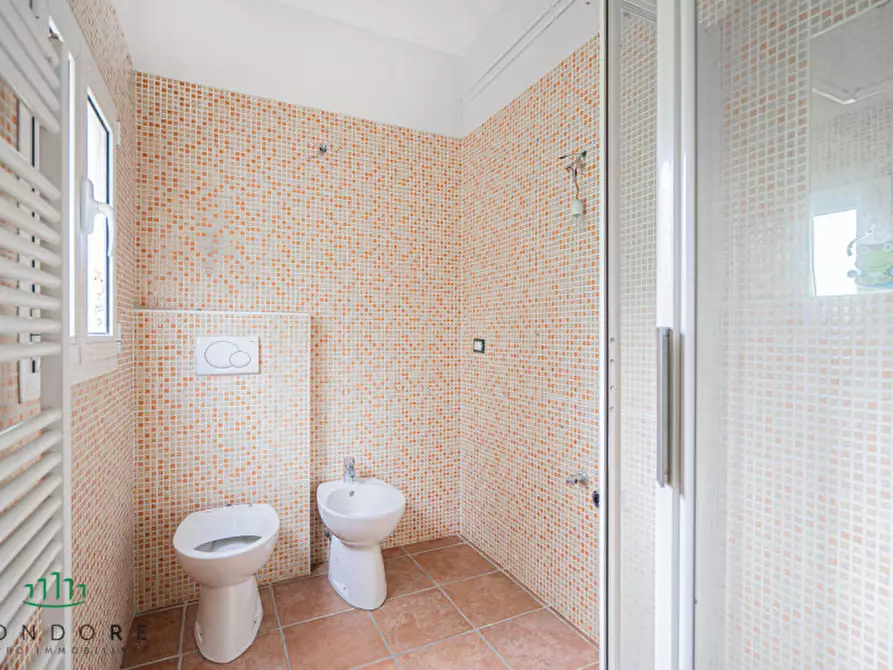 Immagine 17 di Appartamento in vendita  in Via Gessi a Zola Predosa