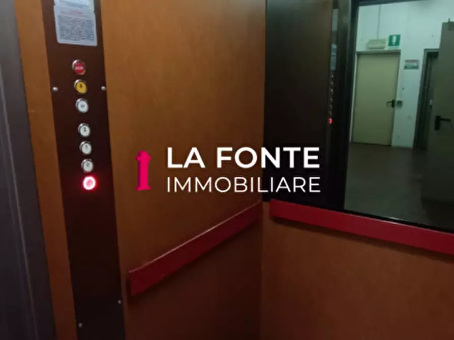 Immagine 11 di Ufficio in affitto  in Via Giovanni Savelli a Padova