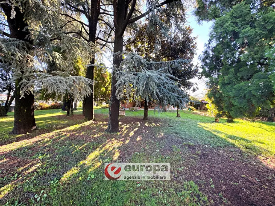 Immagine 6 di Casa indipendente in vendita  in VIA DE AMICIS a Montecchio Maggiore