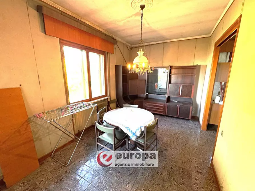 Immagine 11 di Casa indipendente in vendita  in VIA DE AMICIS a Montecchio Maggiore