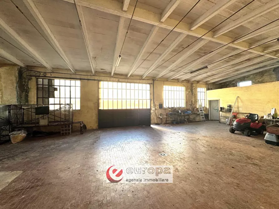 Immagine 23 di Casa indipendente in vendita  in VIA DE AMICIS a Montecchio Maggiore