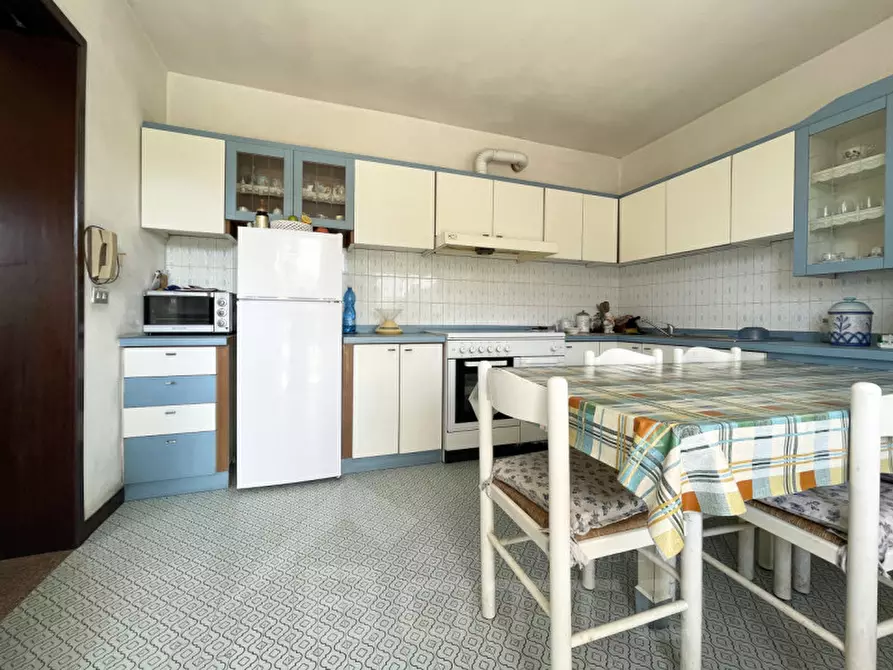 Immagine 4 di Appartamento in vendita  in via Torre 40 a Bolzano Novarese