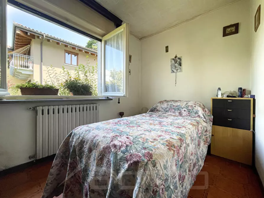 Immagine 15 di Appartamento in vendita  in via Torre 40 a Bolzano Novarese