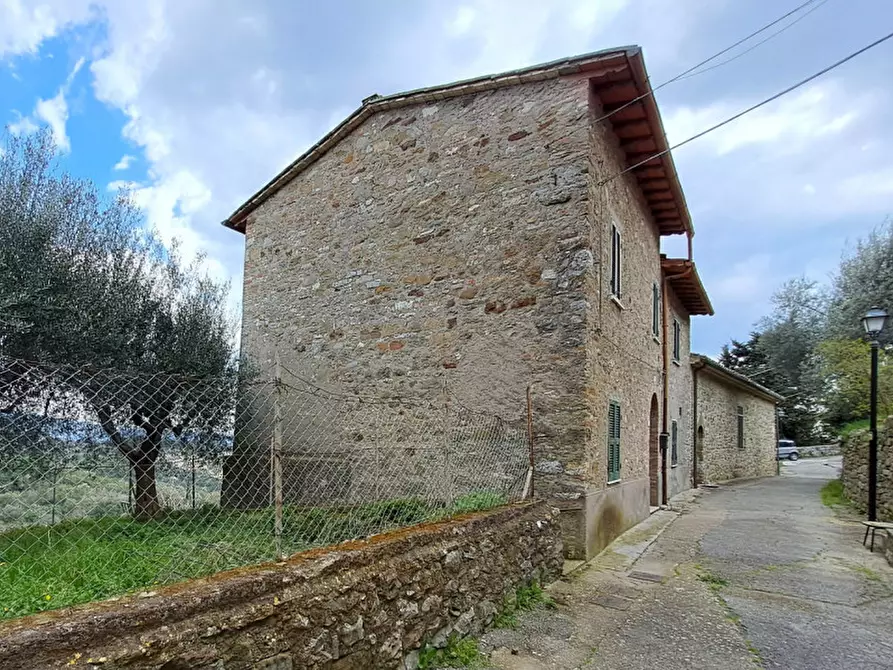 Immagine 26 di Villetta a schiera in vendita  a Magione