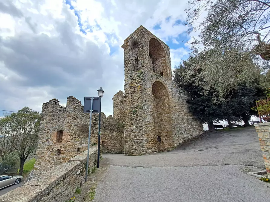 Immagine 28 di Villetta a schiera in vendita  a Magione