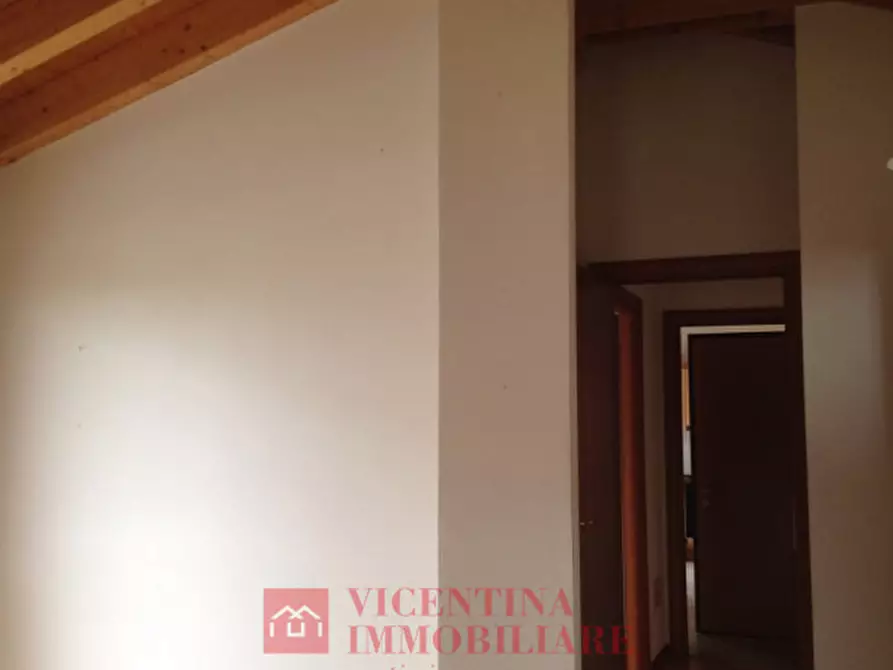 Immagine 6 di Appartamento in vendita  in viale anconetta a Vicenza