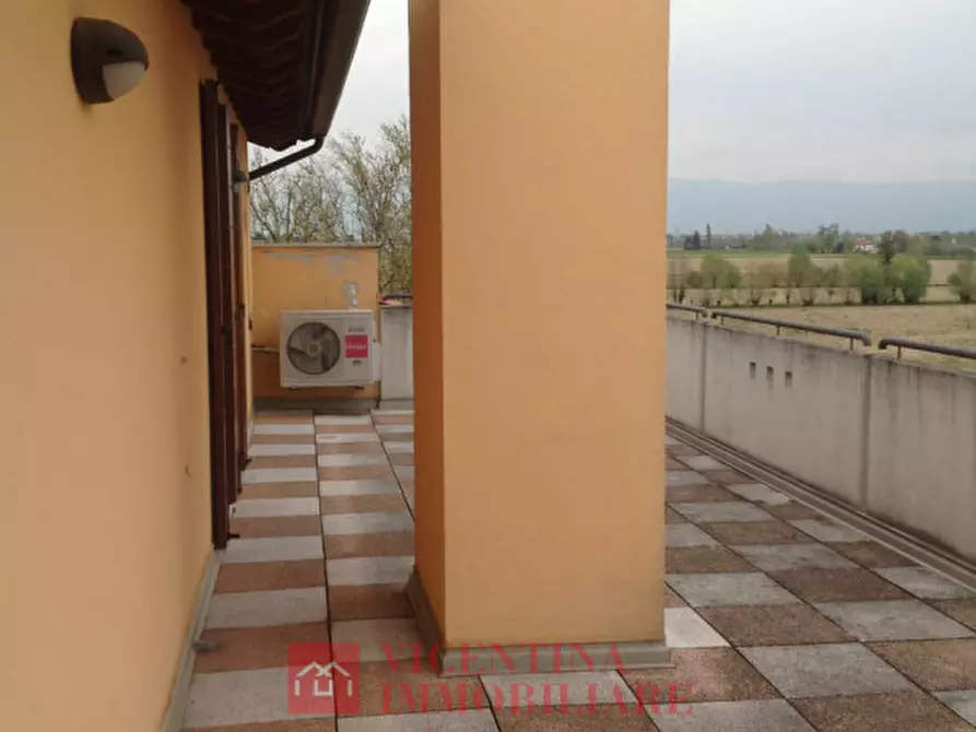 Immagine 14 di Appartamento in vendita  in viale anconetta a Vicenza