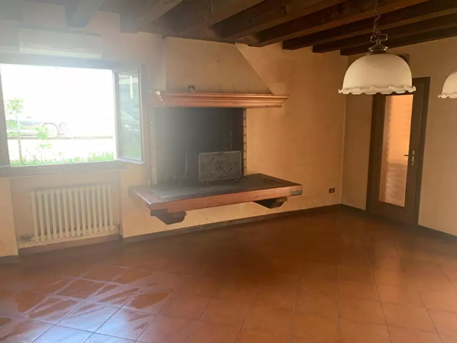 Immagine 21 di Villetta a schiera in vendita  in via Montà a Padova