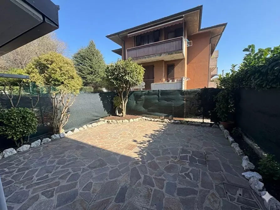 Immagine 9 di Casa indipendente in vendita  in Via Europa Unita 7, Carvico a Carvico