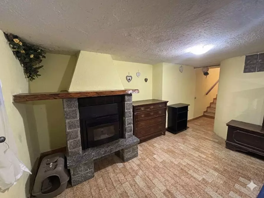 Immagine 19 di Casa indipendente in vendita  in Via Europa Unita 7, Carvico a Carvico