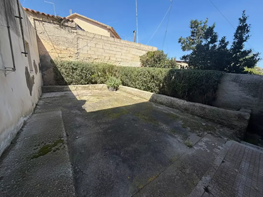 Immagine 17 di Appartamento in vendita  in Via Suor Maria Rosa Zangara 3 a Siracusa