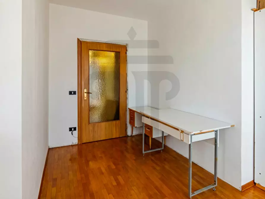 Immagine 21 di Attico in vendita  in Via Ortles 15 a Bolzano