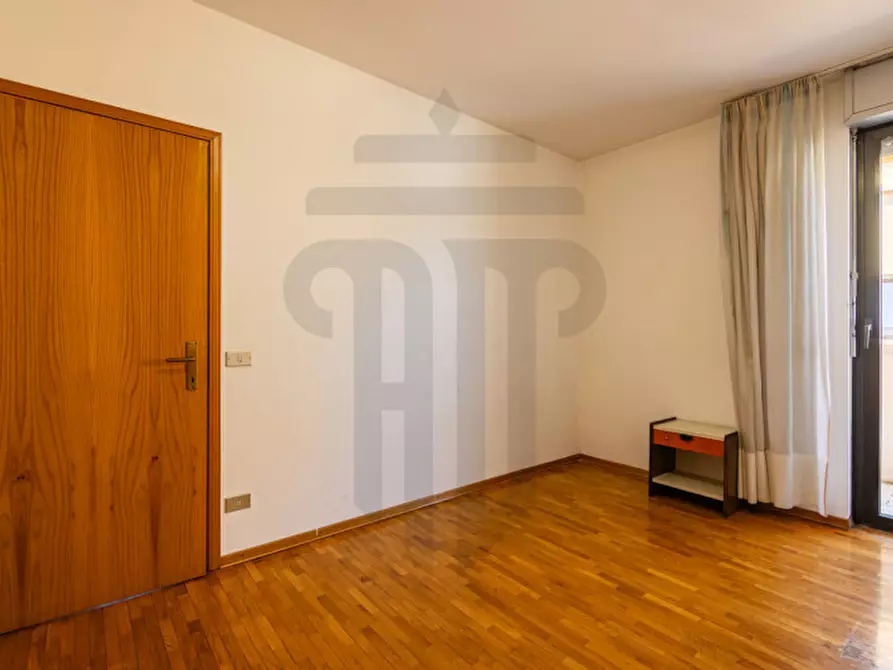 Immagine 24 di Attico in vendita  in Via Ortles 15 a Bolzano