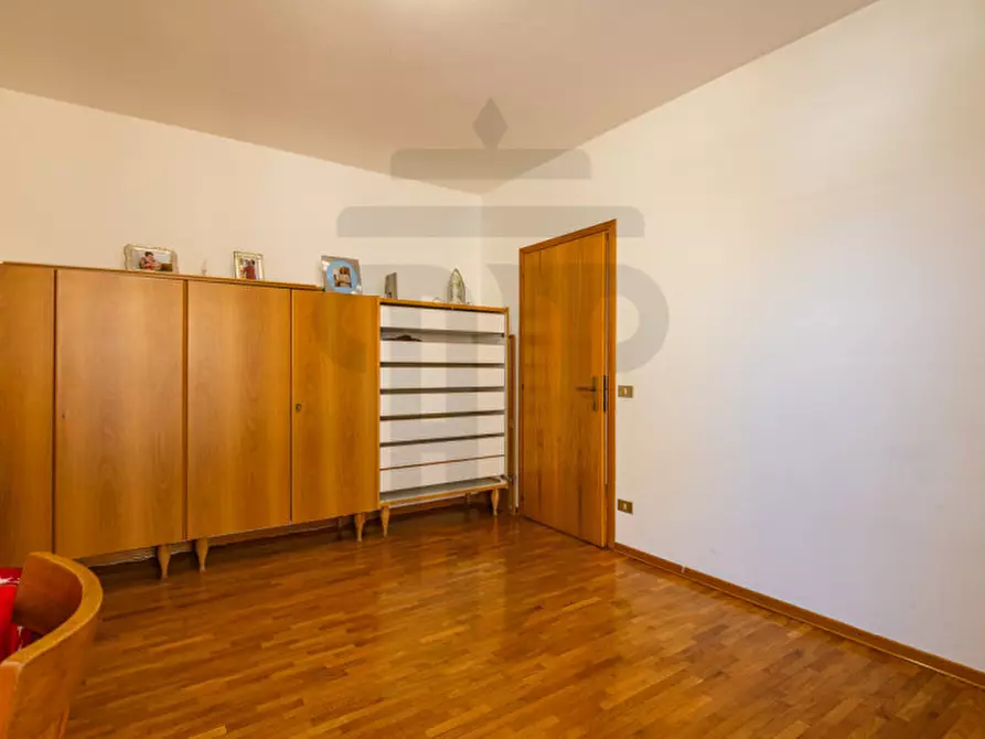 Immagine 25 di Attico in vendita  in Via Ortles 15 a Bolzano