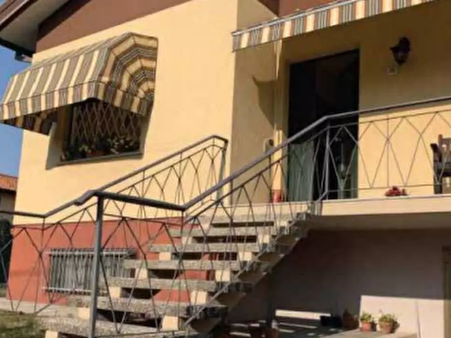 Immagine 2 di Casa indipendente in vendita  in Via Nazario Sauro, 30 a Pordenone