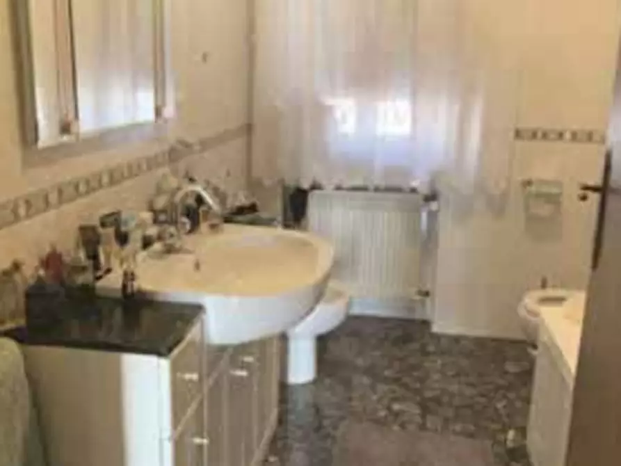 Immagine 3 di Casa indipendente in vendita  in Via Nazario Sauro, 30 a Pordenone