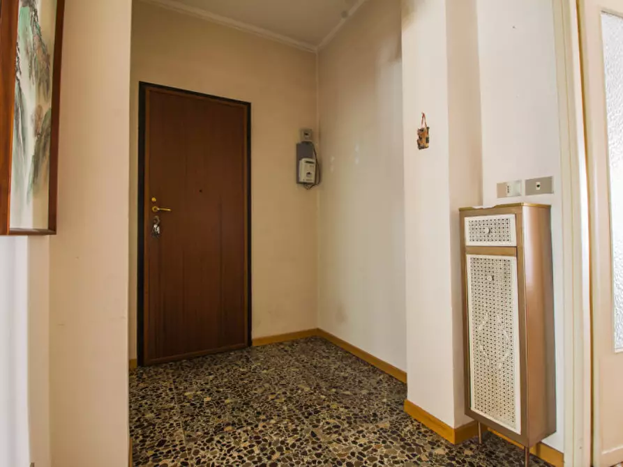 Immagine 6 di Appartamento in vendita  in Via Genova 266 a Torino