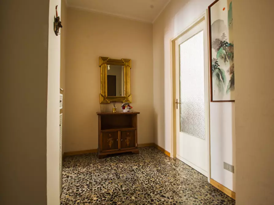 Immagine 7 di Appartamento in vendita  in Via Genova 266 a Torino
