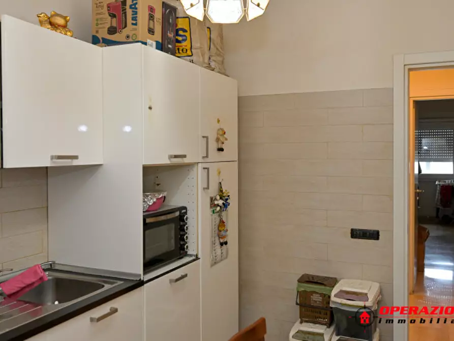 Immagine 4 di Appartamento in vendita  in Via di Casal Bertone a Roma