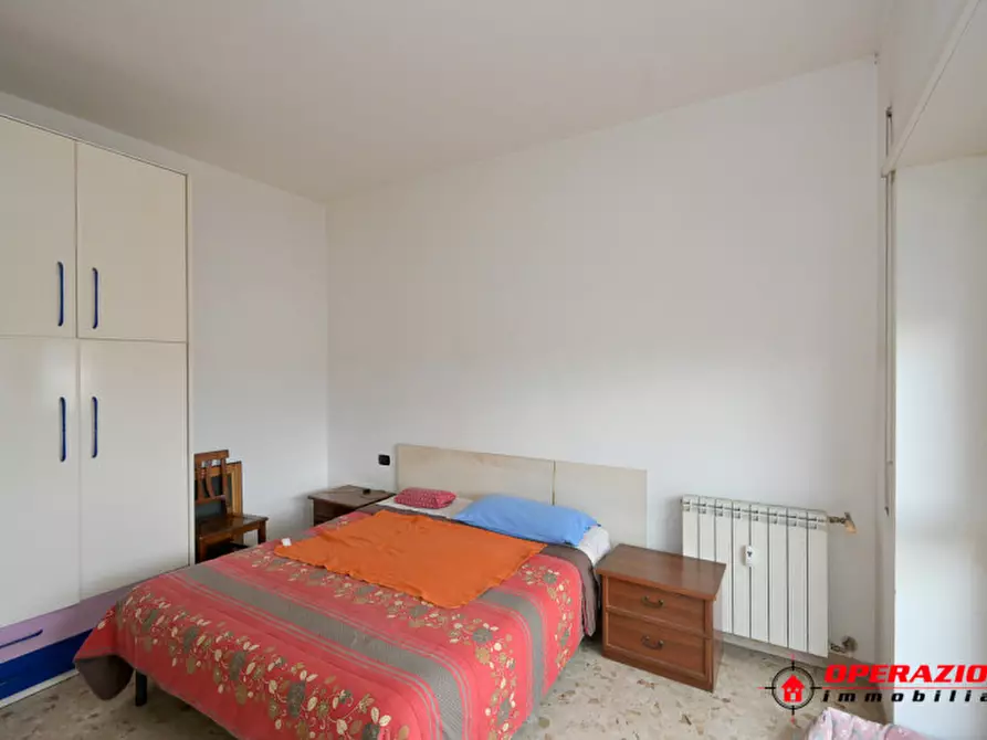 Immagine 11 di Appartamento in vendita  in Via di Casal Bertone a Roma