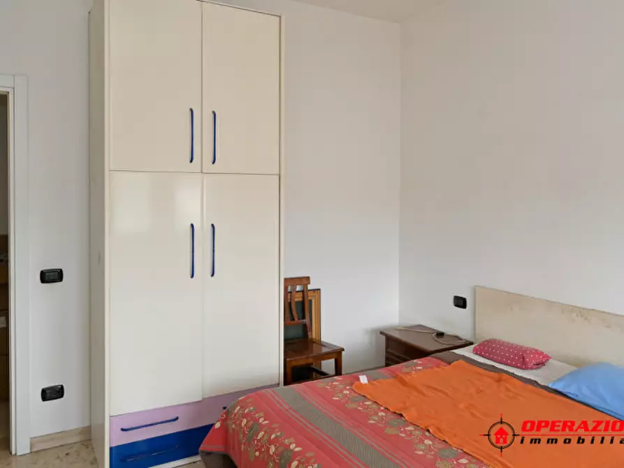 Immagine 13 di Appartamento in vendita  in Via di Casal Bertone a Roma