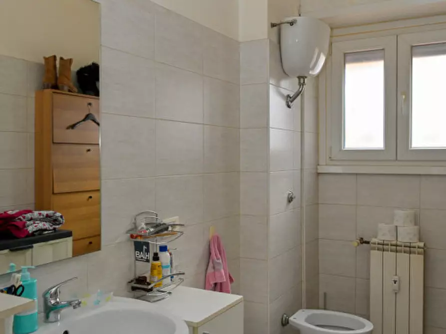 Immagine 15 di Appartamento in vendita  in Via di Casal Bertone a Roma
