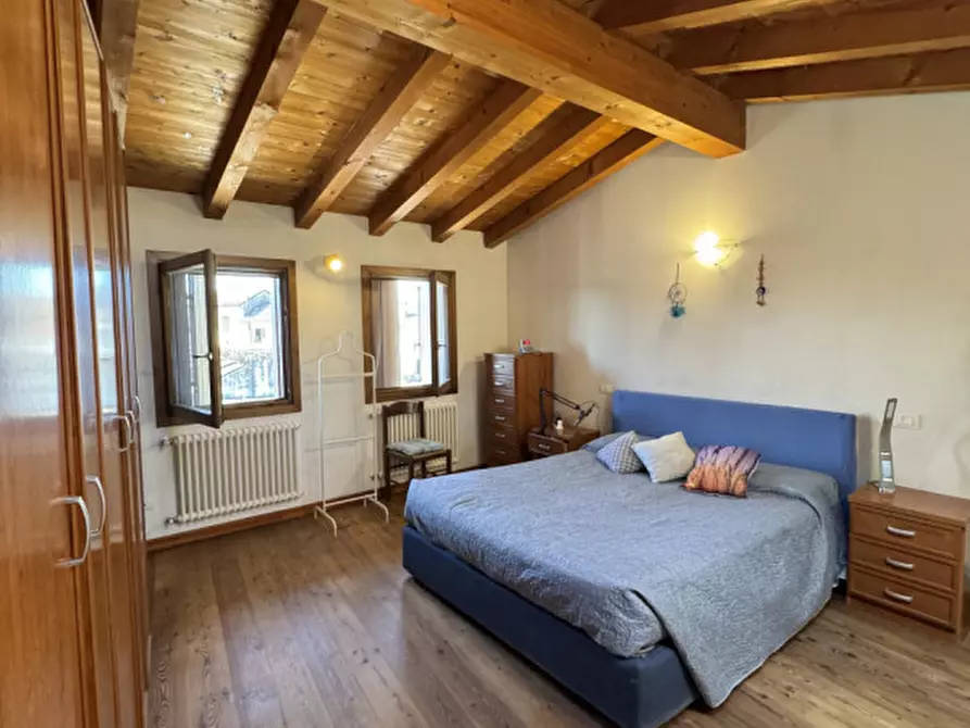 Immagine 2 di Villetta a schiera in vendita  in Via Monte Grappa a Cordenons