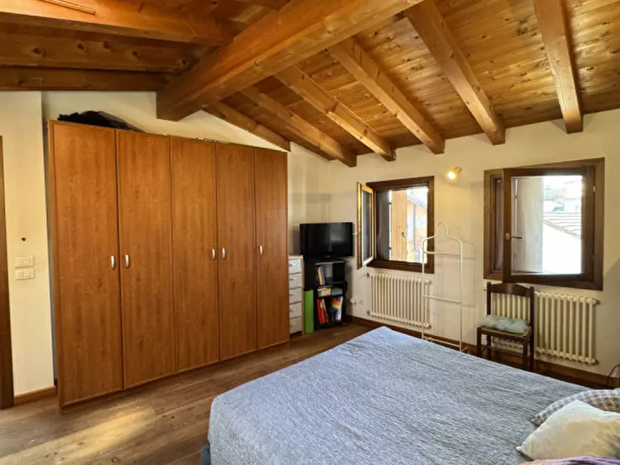 Immagine 3 di Villetta a schiera in vendita  in Via Monte Grappa a Cordenons