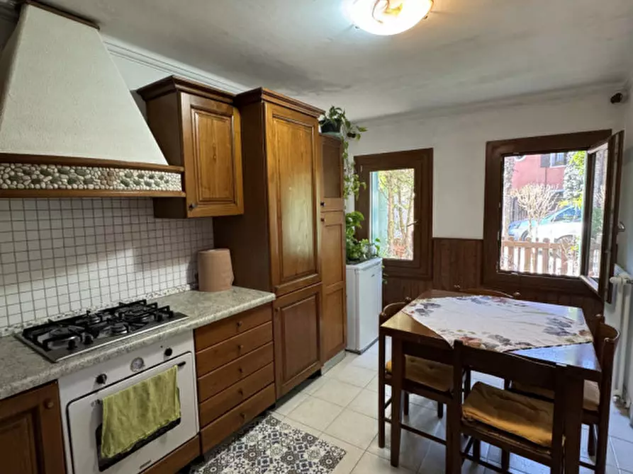 Immagine 14 di Villetta a schiera in vendita  in Via Monte Grappa a Cordenons