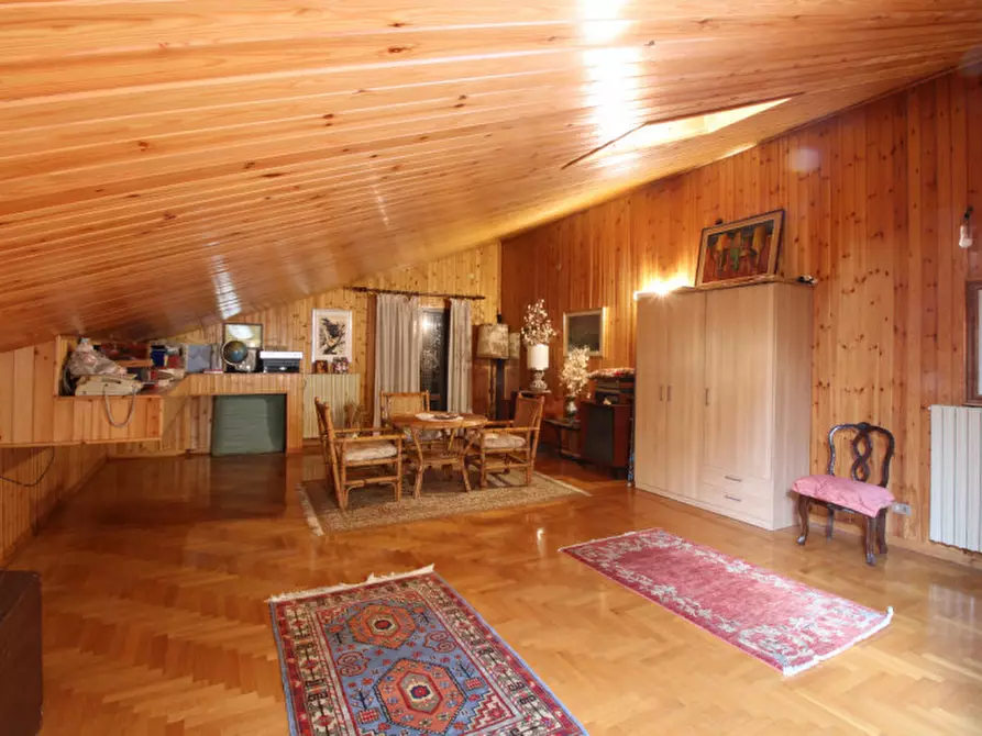 Immagine 30 di Villa in vendita  in Via Santa Monica a Albignasego