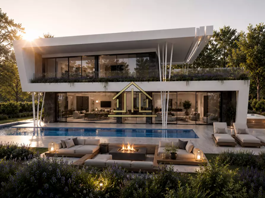 Immagine 1 di Villa in vendita  in Via Sant'Anna a Lonato del Garda