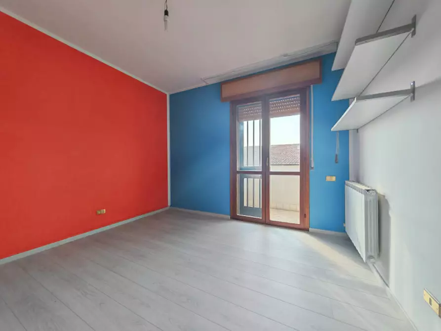 Immagine 10 di Villetta a schiera in vendita  a Ceregnano