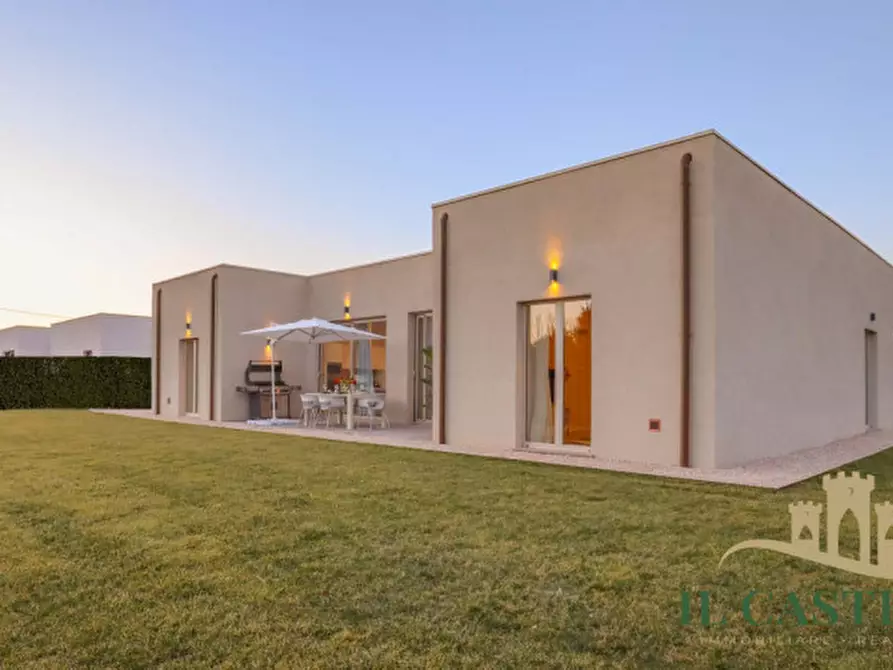 Immagine 28 di Villa in vendita  in Via bagnolo a Castiglione Del Lago