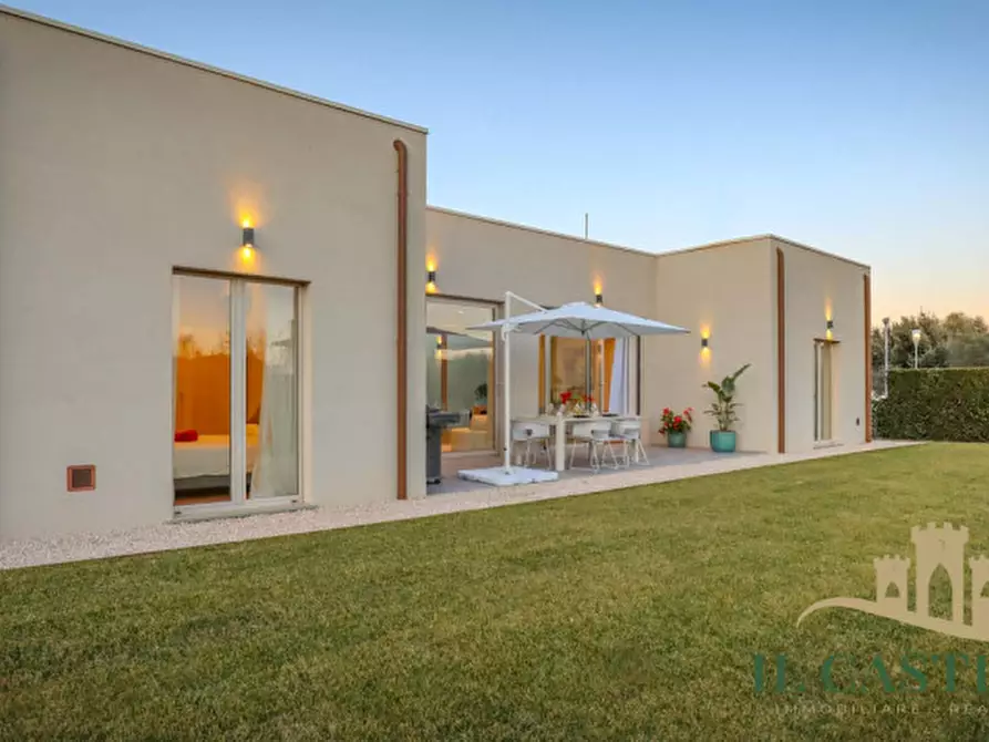 Immagine 29 di Villa in vendita  in Via bagnolo a Castiglione Del Lago