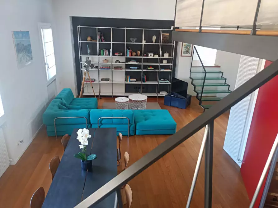 Immagine 4 di Loft/Open space in vendita  in Via degli Zabarella a Padova