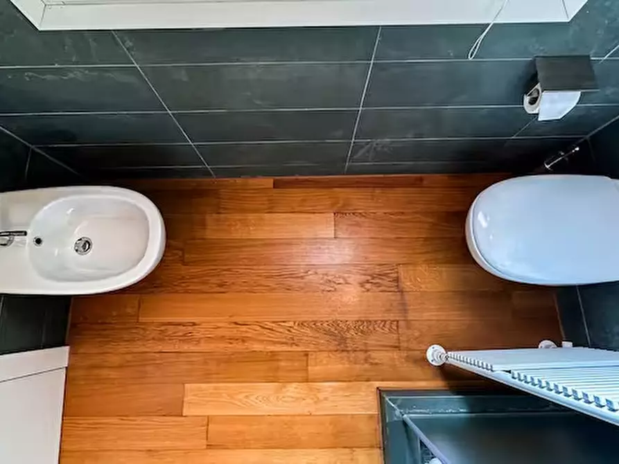 Immagine 5 di Loft/Open space in vendita  in Via degli Zabarella a Padova