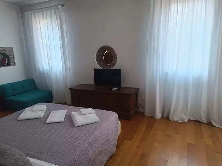 Immagine 25 di Loft/Open space in vendita  in Via degli Zabarella a Padova