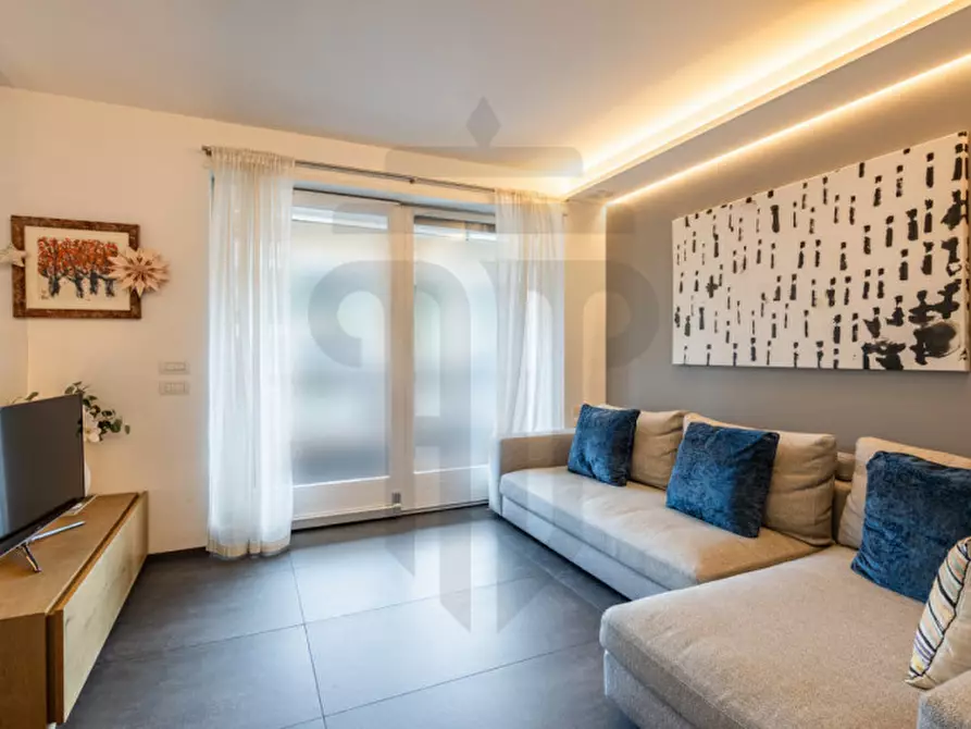 Immagine 8 di Attico in vendita  in Via Positano - Positanostraße a Bolzano