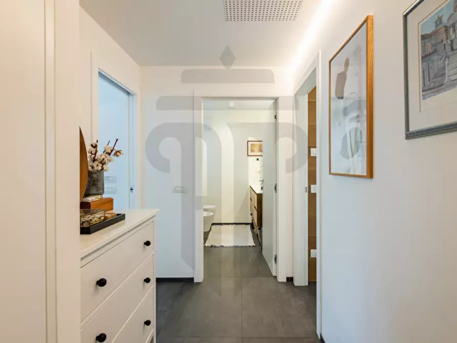 Immagine 16 di Attico in vendita  in Via Positano - Positanostraße a Bolzano