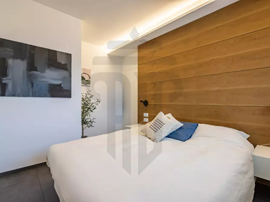 Immagine 21 di Attico in vendita  in Via Positano - Positanostraße a Bolzano