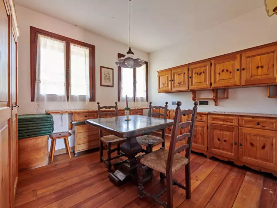 Immagine 4 di Villa in vendita  in via molare a Teolo