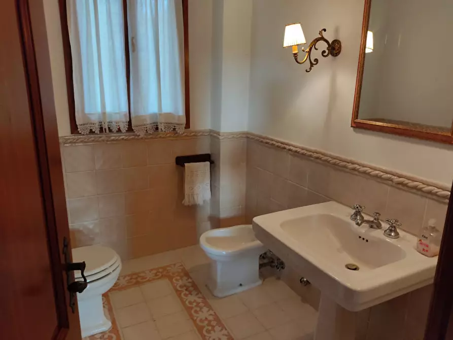 Immagine 13 di Villa in vendita  in via molare a Teolo