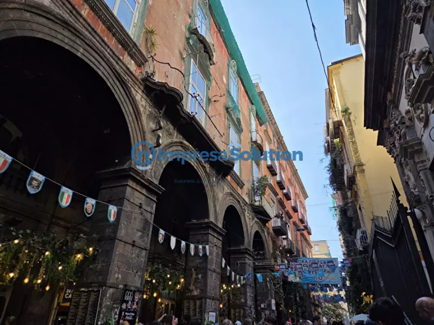 Immagine 1 di Bed & Breakfast in vendita  in Vico Purgatorio Ad Arco a Napoli