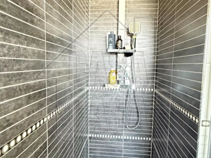 Immagine 10 di Appartamento in vendita  in Corso delle terme a Montegrotto Terme