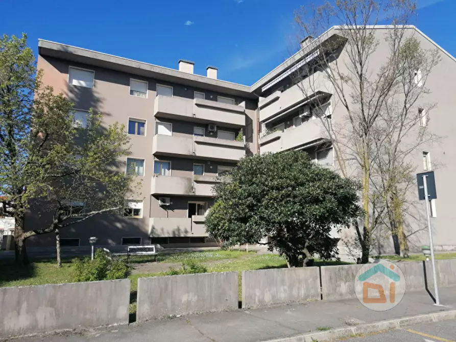 Immagine 1 di Appartamento in vendita  in Piazzale Martiri Risiera di San Sabba 4 a Ronchi Dei Legionari