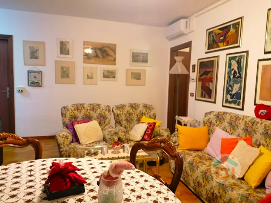 Immagine 10 di Appartamento in vendita  in Piazzale Martiri Risiera di San Sabba 4 a Ronchi Dei Legionari