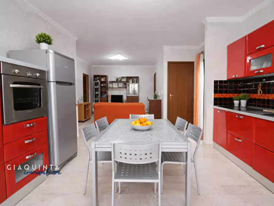 Immagine 9 di Appartamento in vendita  in Via Teocrito n. 21 a Palagonia