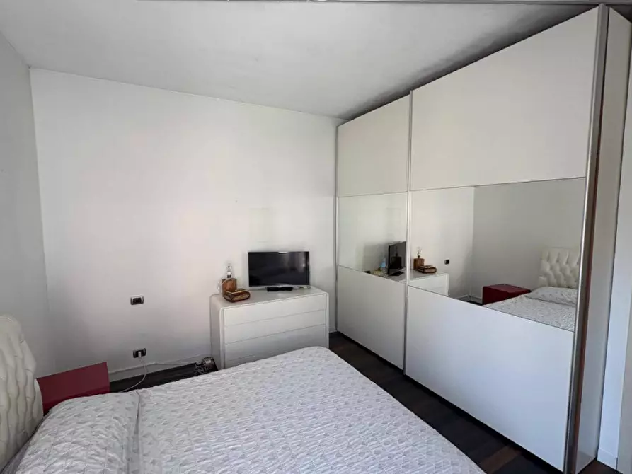 Immagine 13 di Appartamento in vendita  in Meda, Via Trento 86 a Meda